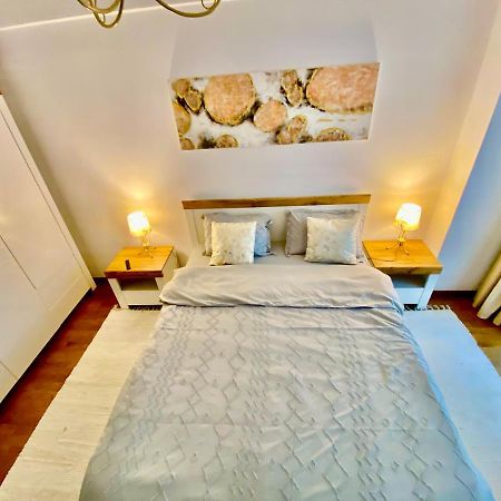 Ferienwohnung Lazar Loft Iasi Exterior foto