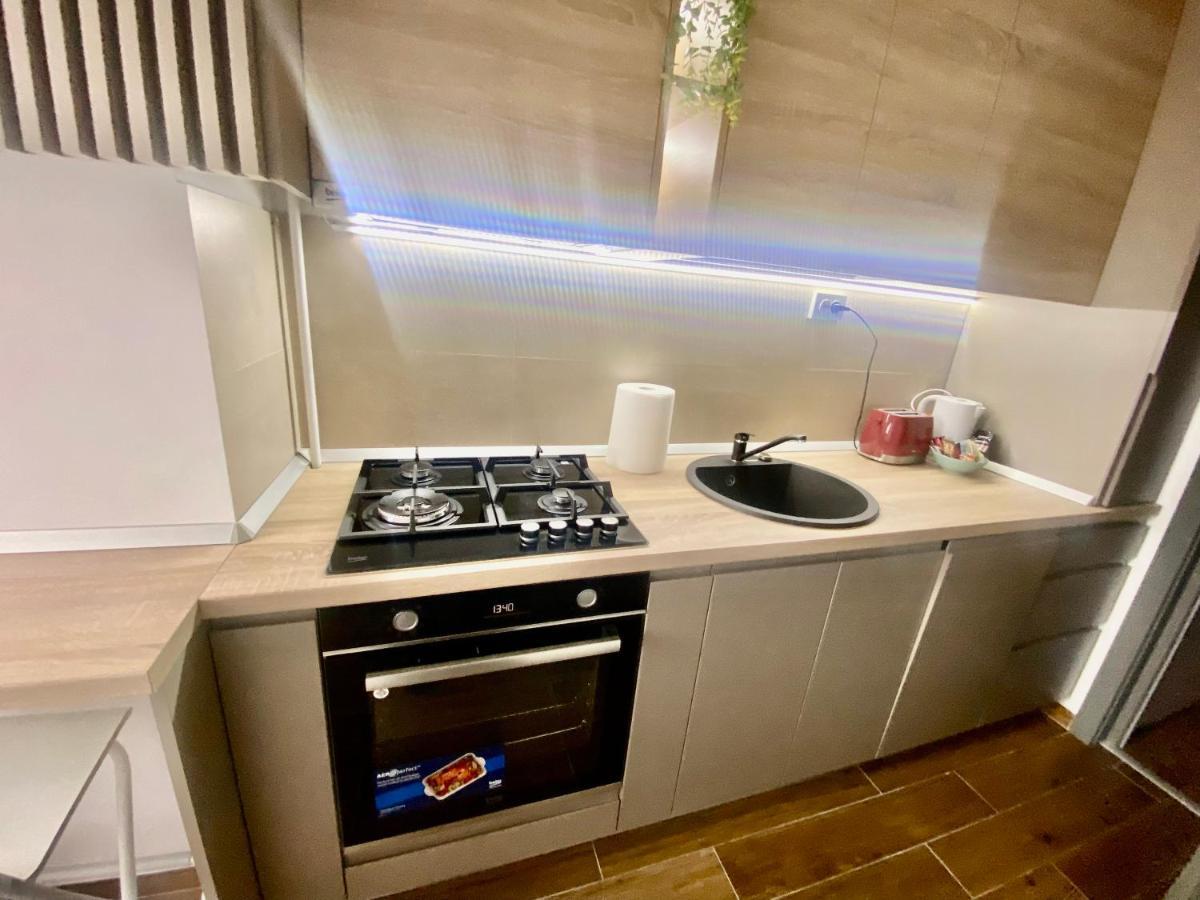 Ferienwohnung Lazar Loft Iasi Exterior foto