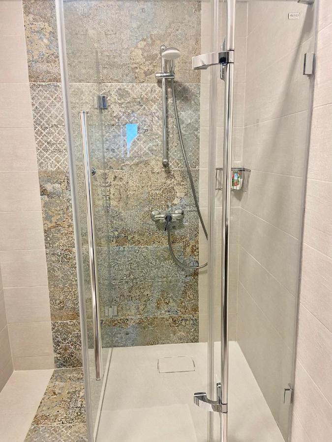 Ferienwohnung Lazar Loft Iasi Exterior foto